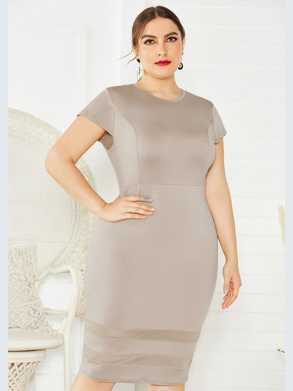 Women's Plus Size Solid Color Round Neck Short Sleeve Dress